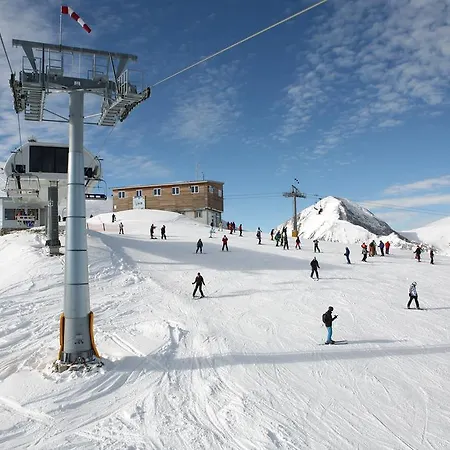 A7 In Green Life Ski Apartment *